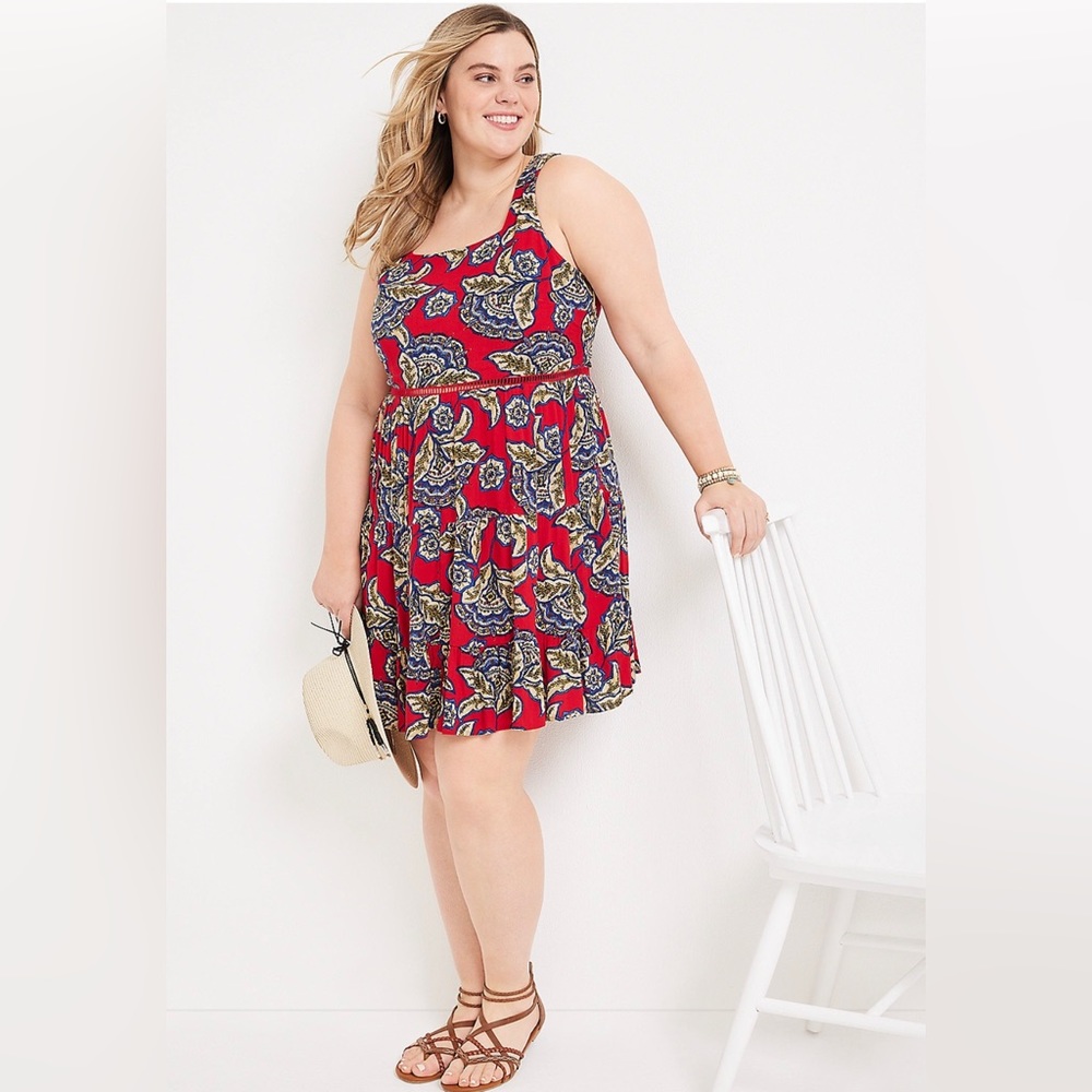 NWT - Maurices are 1X Red Floral Skater Dress